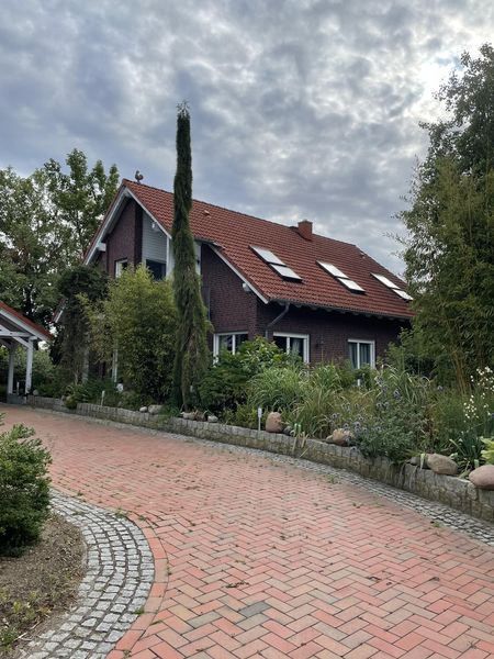Einfamilienhaus (provisionsfrei)
